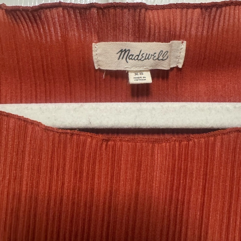Madewell Texture & Thread Micro-Pleat Top - Picture 5 of 14